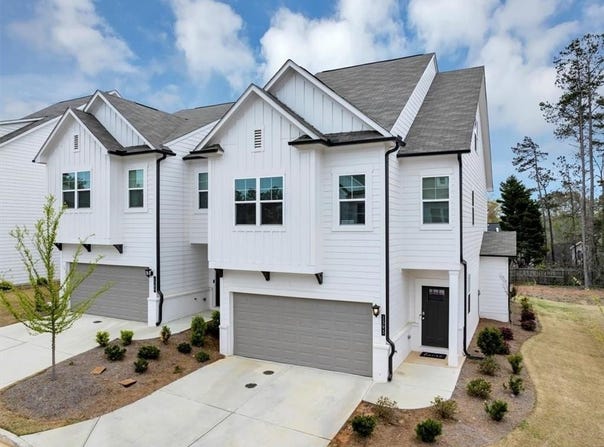 1393 Halpern Lane NW, Kennesaw, GA 30144