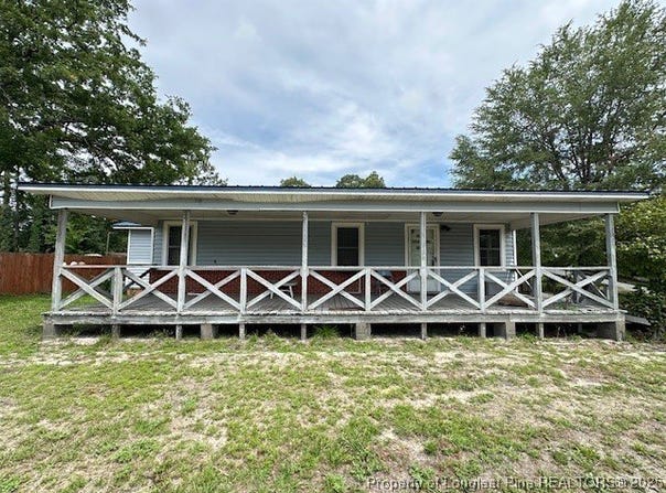 5722 Camden Road, Fayetteville, NC 28306
