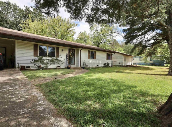 450 S 2ND Street, Glenwood, AR 71943