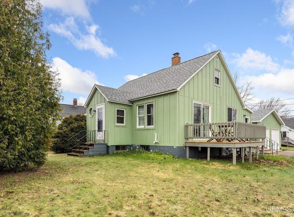 1805 Cindy Street, Ishpeming, MI 49849