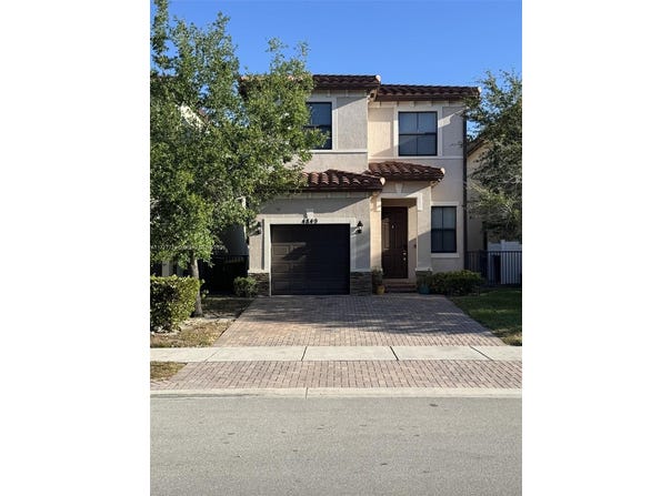 4849 NW 57th Ct, Tamarac, FL 33319