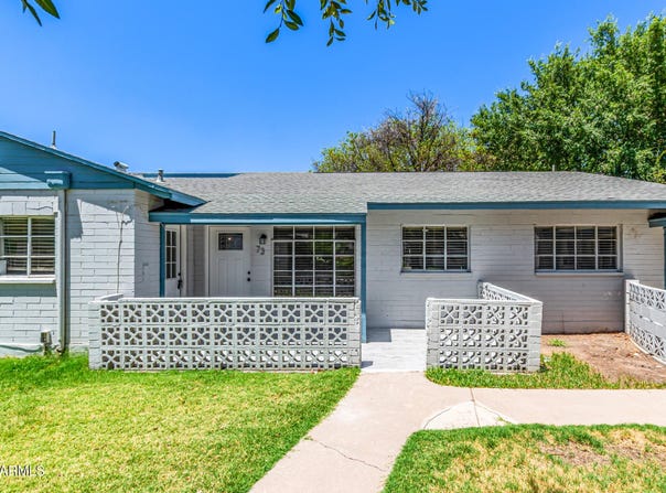 2945 N 19TH Avenue, Phoenix, AZ 85015