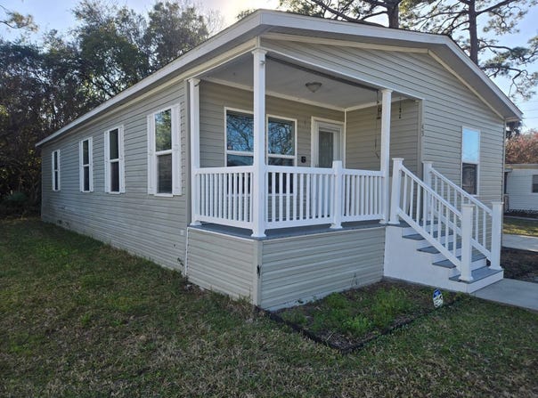1320 HANDS AVE, ORMOND BEACH, FL 32174