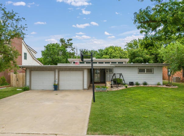 123 Bellaire Avenue, Dumas, TX 79029