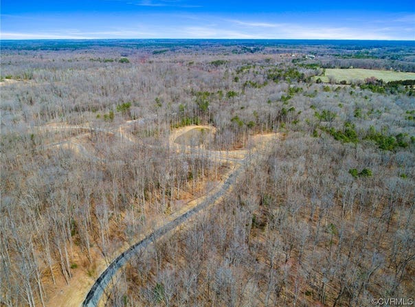 15112 Johns Trace Circle, Montpelier, VA 23192