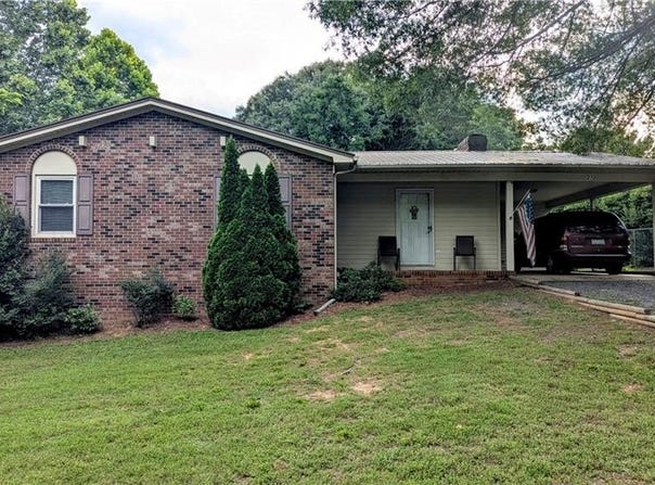 272 Meadow Road, Asheboro, NC 27205