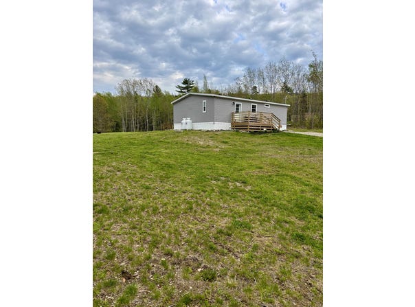 318 Old Belfast Road, Frankfort, ME 04438