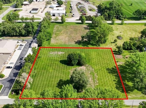 6901 W 192nd Street, Bucyrus, KS 66085