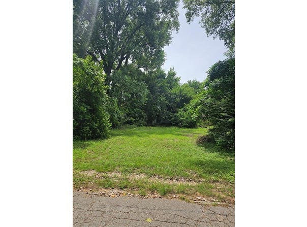 706 Spruce Street, Teague, TX 75860