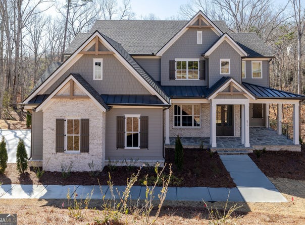 6915 Running Deer, Flowery Branch, GA 30542