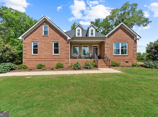 104 Old Oak, Forsyth, GA 31029