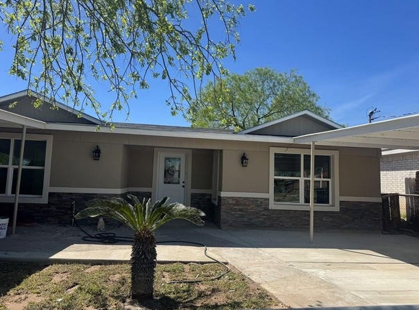 919 Ave C, Eagle Pass, TX 78852