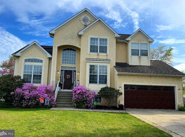 33 BRITTANY BOULEVARD, MARLTON, NJ 08053