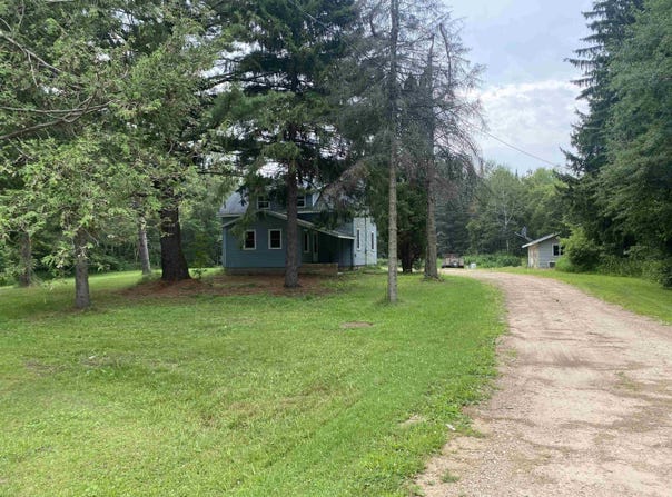 11736 COUNTY RD Z Road, SURING, WI 54174