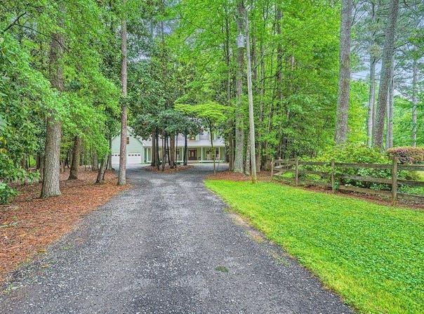 2010 Univeter Road, Canton, GA 30115