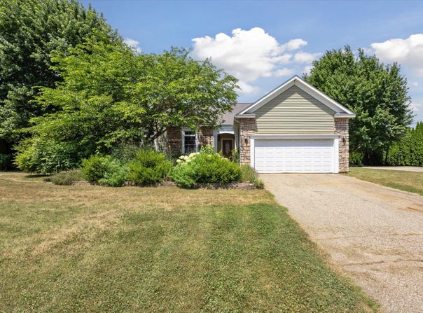 5930 Sunshine Avenue, Schoolcraft, MI 49087