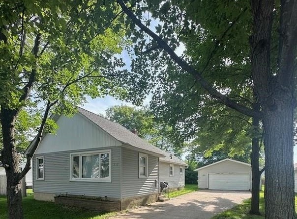 330 13TH STREET NORTH, Wisconsin Rapids, WI 54494