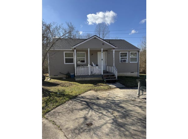 105 State, Cumberland, KY 40823