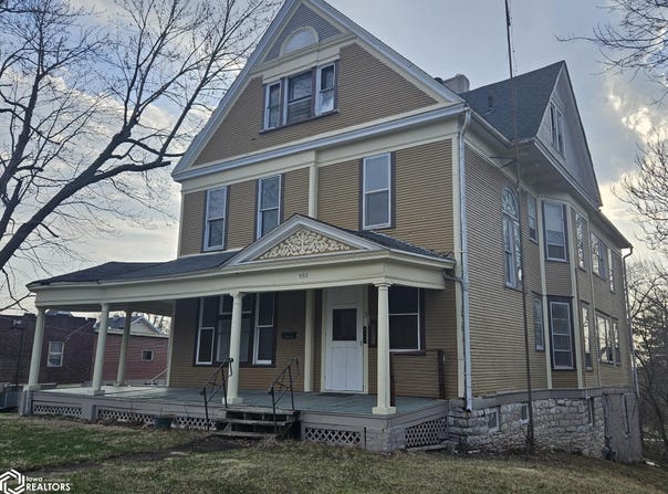 905 N Court Street, Ottumwa, IA 52501