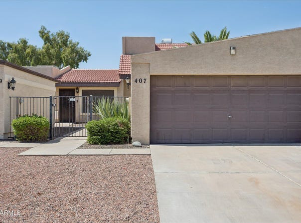 407 E Pecan Road, Phoenix, AZ 85040