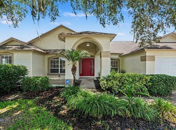 2909 STARMOUNT Drive, VALRICO, FL 33596