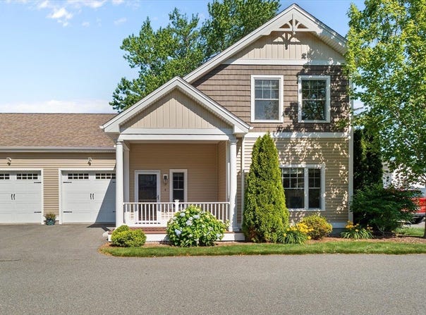 4 Emerald Way, Salisbury, MA 01952