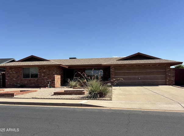 4537 E EMELITA Avenue, Mesa, AZ 85206