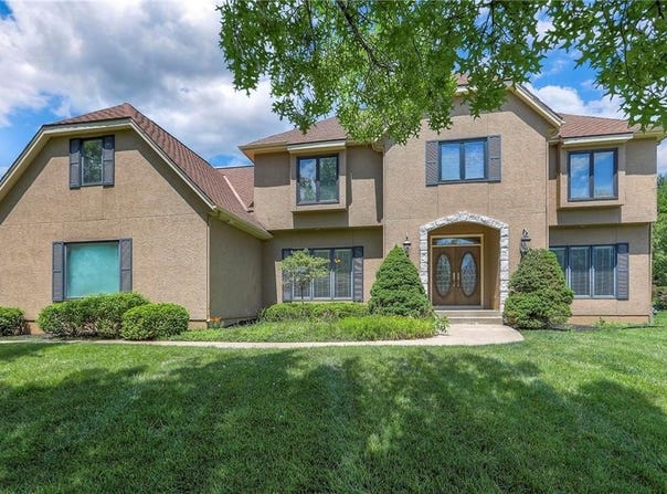 5708 W 129th Street, Overland Park, KS 66209