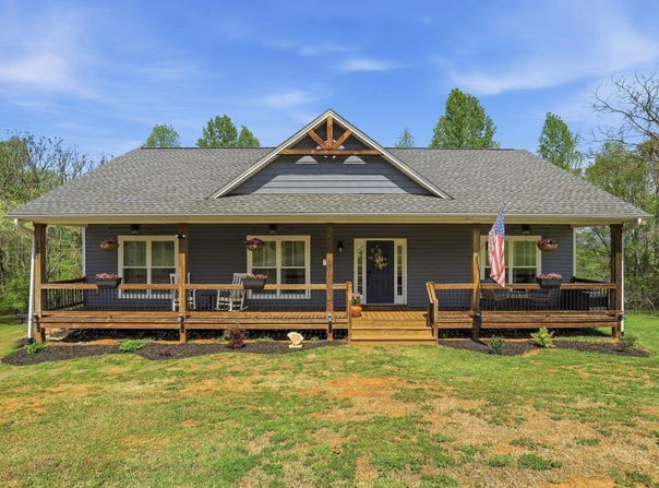 127 Clark Lane, Easley, SC 29640