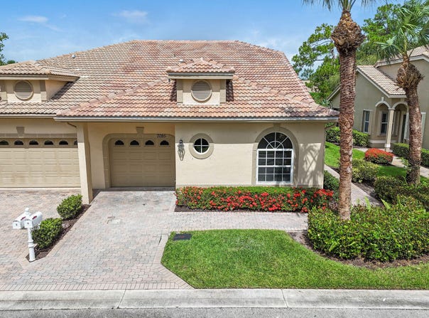 7085 Torrey Pines Circle, Port Saint Lucie, FL 34986