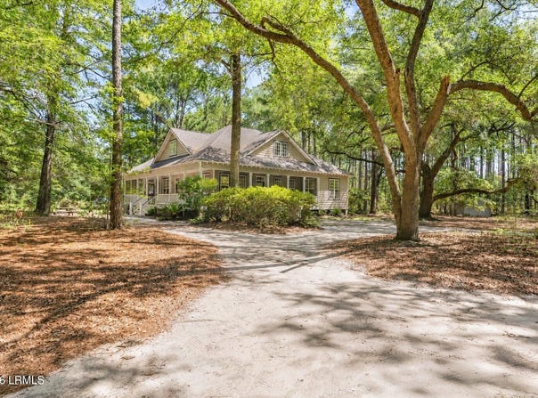 457 Ridgecut Road, Early Branch, SC 29916