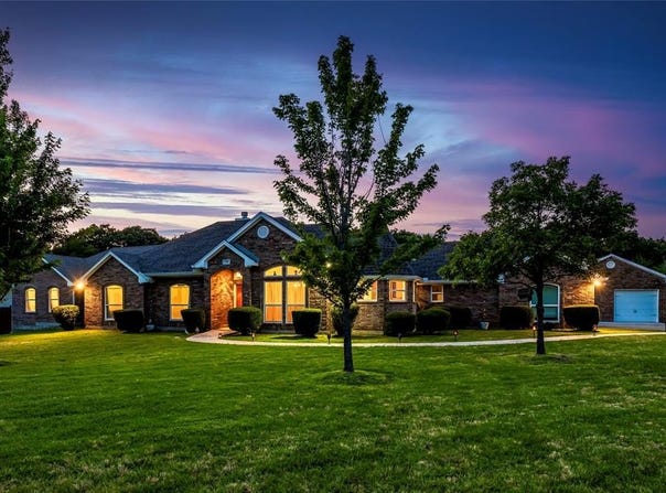 750 Emerald Sound Boulevard, Oak Point, TX 75068