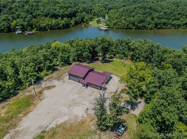 26450 Eaglepoint Road, Barnett, MO 65011