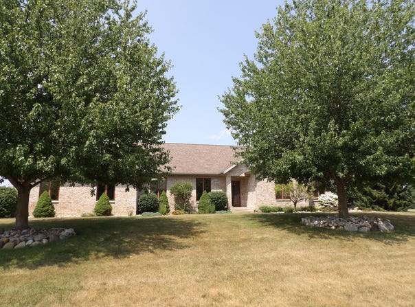 2776 W Hogan Avenue, La Porte, IN 46350