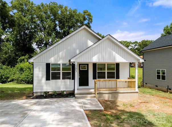 205 S Slack Street, Albemarle, NC 28001