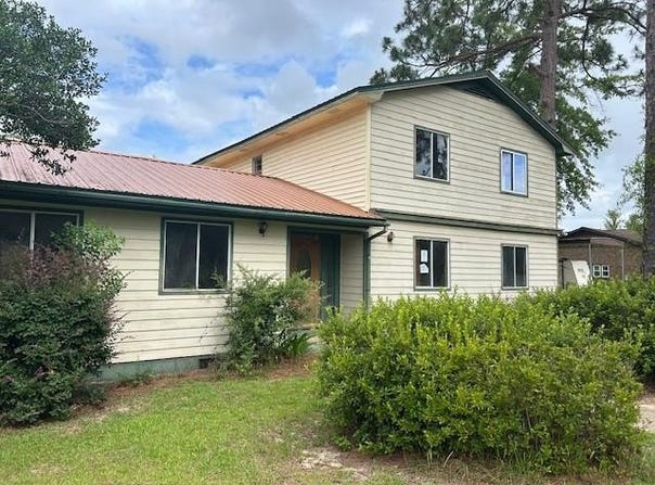 2830 Stapleton Dr, Donalsonville, GA 39845
