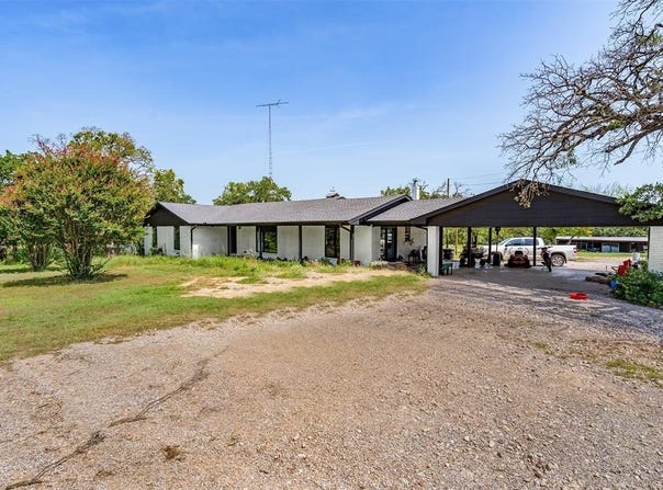 12664 Highway 199 Highway W, Poolville, TX 76487