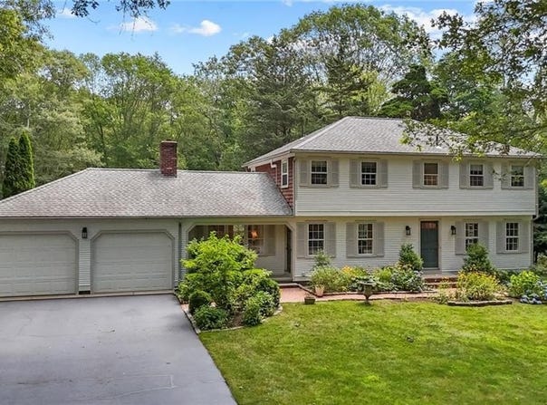 30 Stone Ridge Drive, East Greenwich, RI 02818