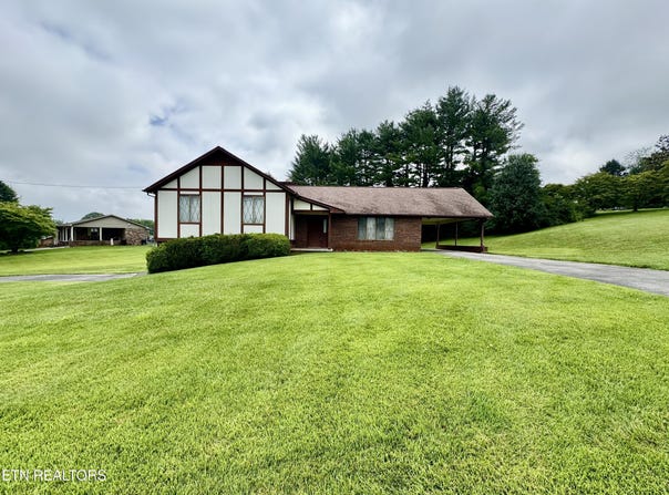 1373 Clinch View Circle, Jefferson City, TN 37760