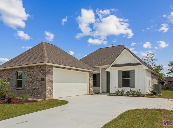 12058 Clare Ct, Geismar, LA 70734