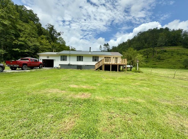 460 Open Fork, David, KY 41616