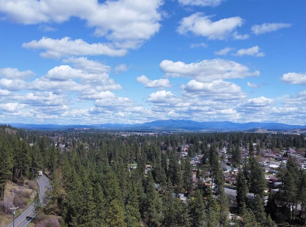 7520 N CEDAR Rd, Spokane, WA 99208