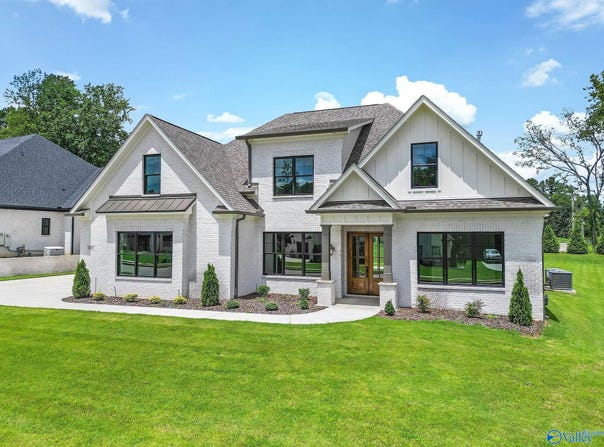 107 Mill Springs Lane, Huntsville, AL 35811