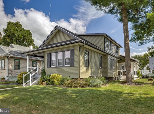 328 BRYANT Avenue, OAKLYN, NJ 08107