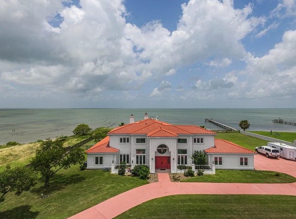 4025 Loop 1781, ROCKPORT, TX 78382