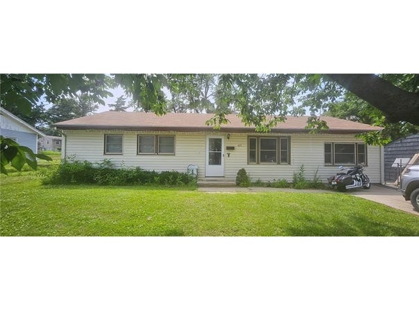 922 S Garfield Street, Junction City, KS 66441
