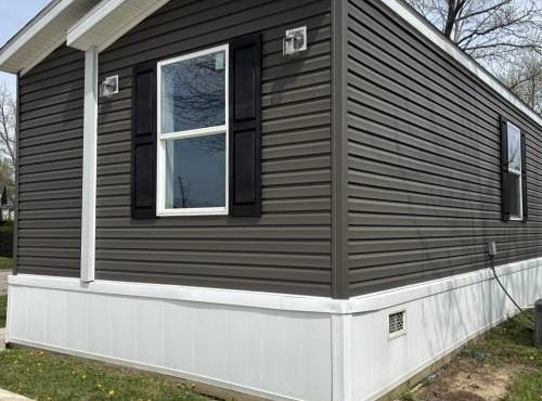 2800 W Memorial Drive, Muncie, IN 47302