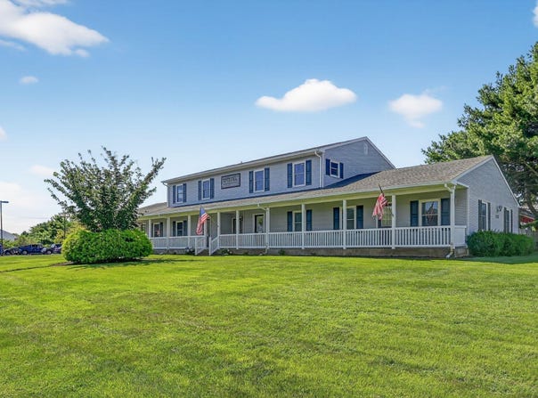 2 Harrys Ct, Palermo, NJ 08226