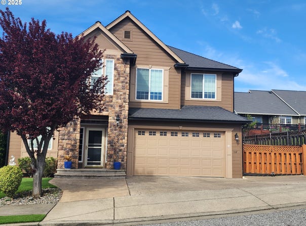 102 SARAH BEAR LN, Winston, OR 97496