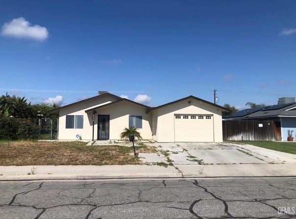 1533 Pine Street, Wasco, CA 93280